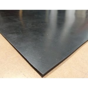 MTS.LINEAL GOMA LISA 3MM – 100CMS ROLLO 10MTS